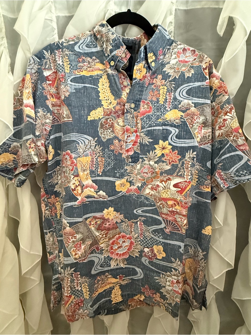 reyn spooner Blue Floral & Wave Print Short-Sleeve Button-Down Shirt
